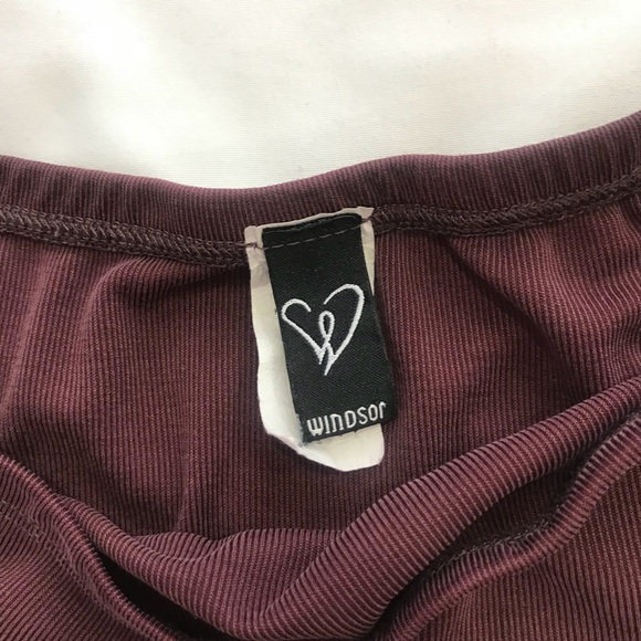 SOLD: Windsor Plum Off-shoulder Crop Top - Picture 3 of 3